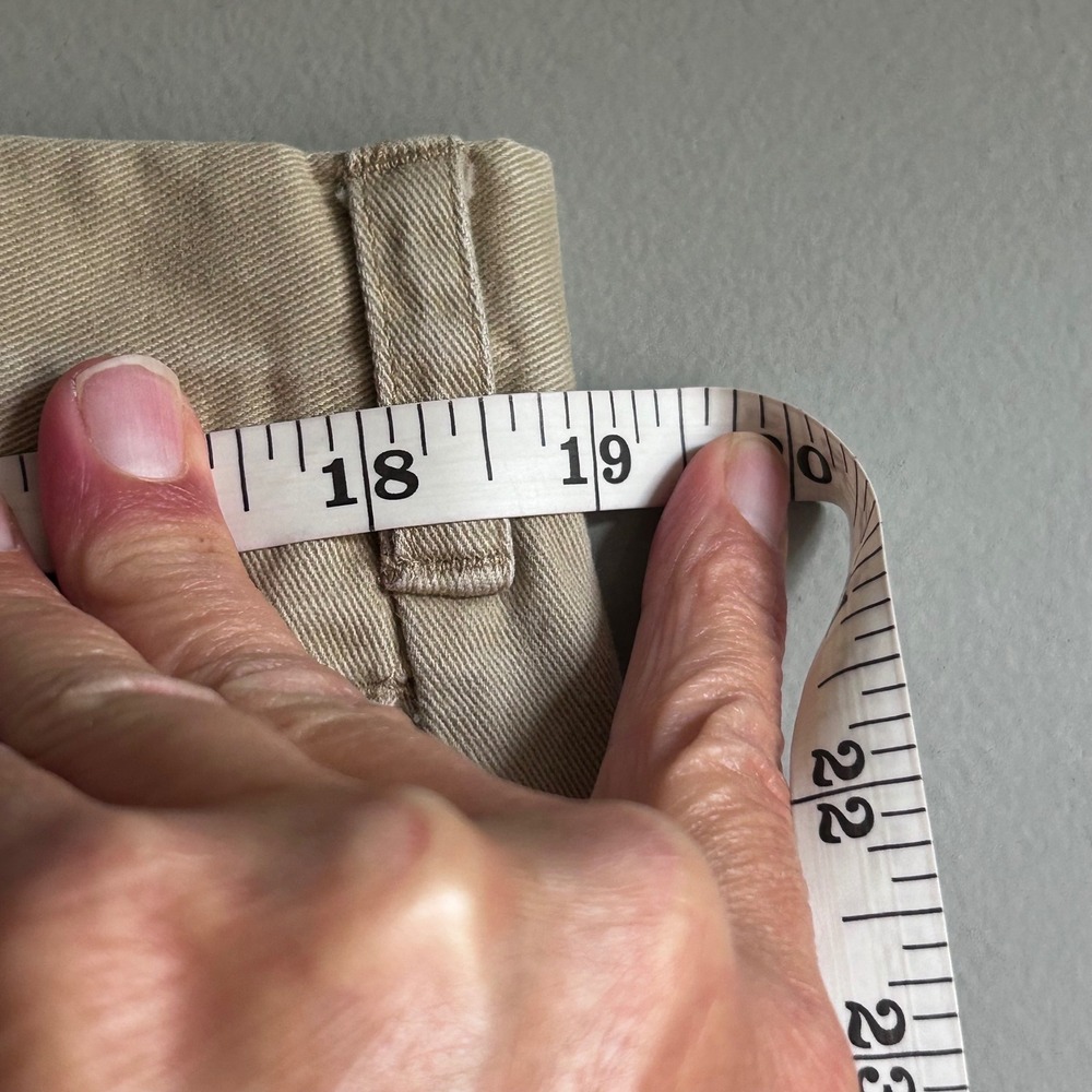 IZOD Mens Khaki Chino Pants Tan 100% Cotton Straight Leg Trousers 38x30 - Picture 5 of 10